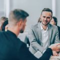 Die Bedeutung von Coaching und Mentoring für die berufliche Weiterentwicklung in Deutschland
