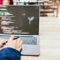 Digitales Vorstellungsgespräch: Vorbereitung, Technik und kulturelle Besonderheiten in Deutschland