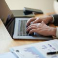 Digitale Barrierefreiheit im Beruf: Anforderungen, Tools und Fördermöglichkeiten in Deutschland