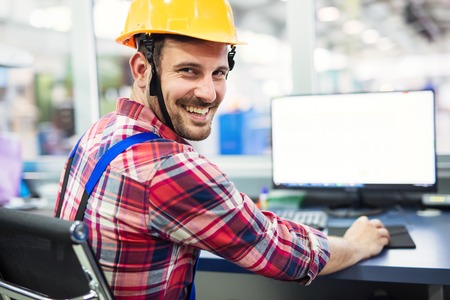 Minijob in Deutschland: Was Arbeitnehmer und Arbeitgeber wissen müssen