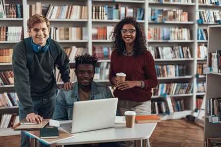 Gehaltsabrechnung für Teilzeitkräfte, Minijobber und Werkstudenten im Vergleich